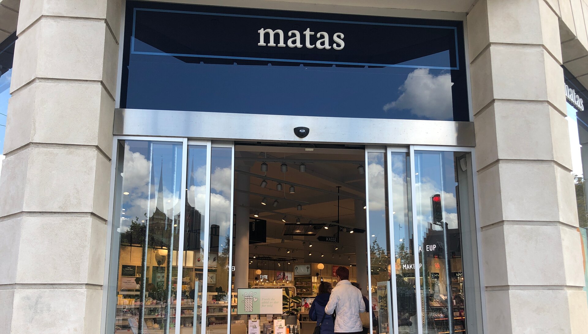 Matas offers unique customer experiences across platforms